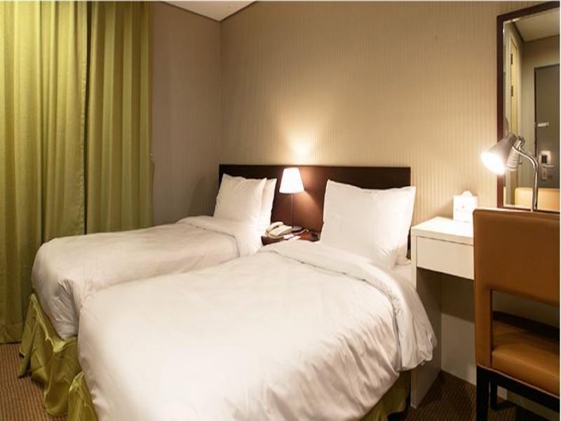Ramada Encore By Wyndham Dongdaemun Hotel 4*