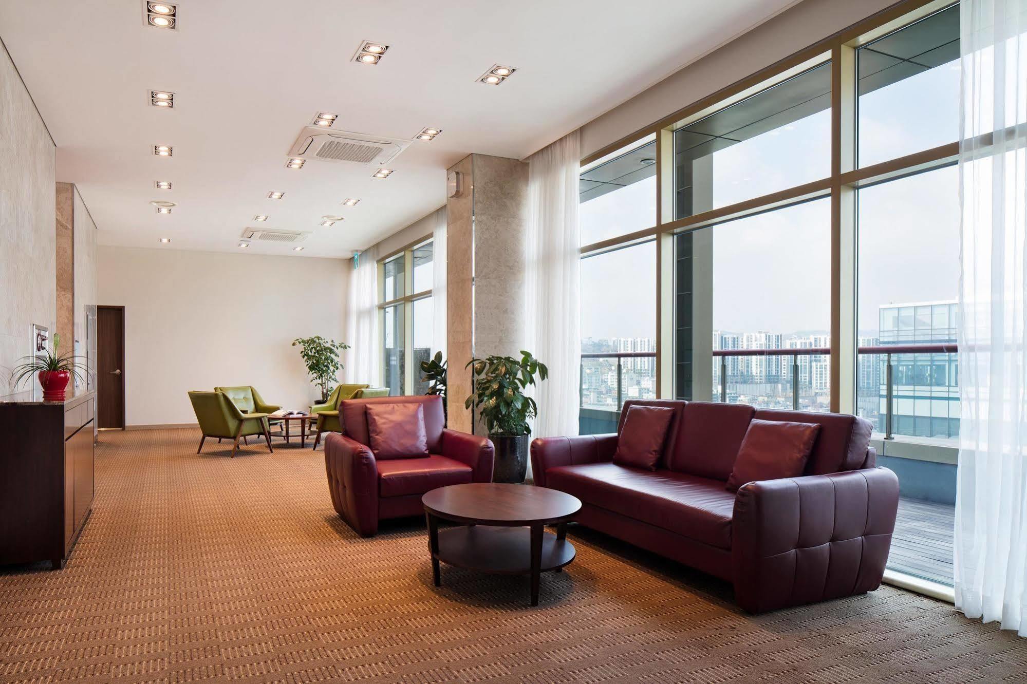 Ramada Encore By Wyndham Dongdaemun 4* Seul